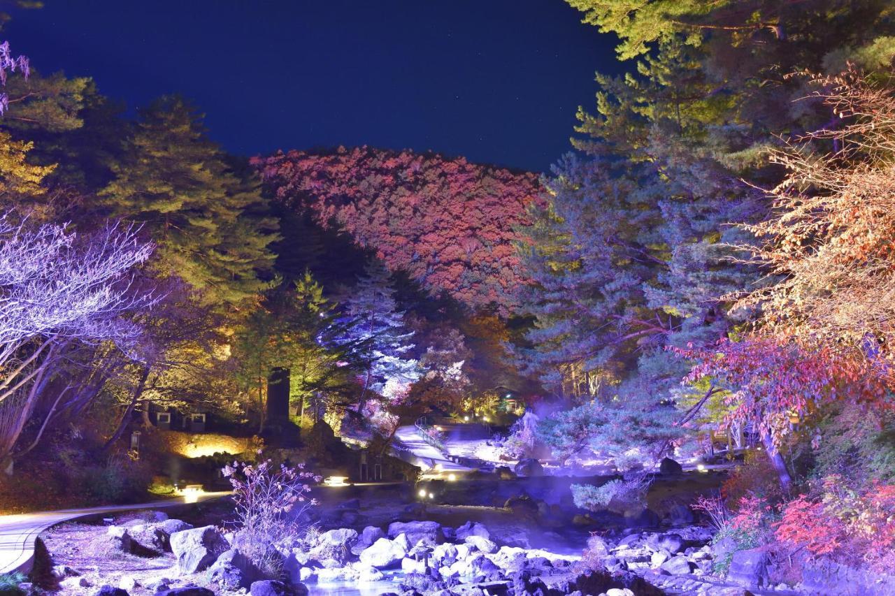 Urakusatsu Tou Exterior foto